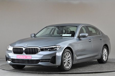 2022 BMW 5-Series - photo 3