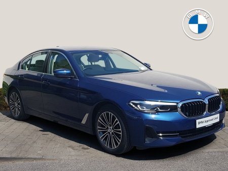 2023 BMW 5-Series 520d SE