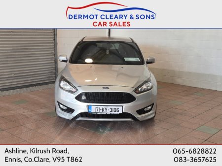 2017 Ford Focus - photo 3
