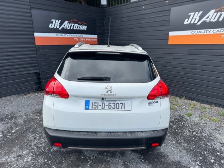 2015 Peugeot 2008 - photo 5
