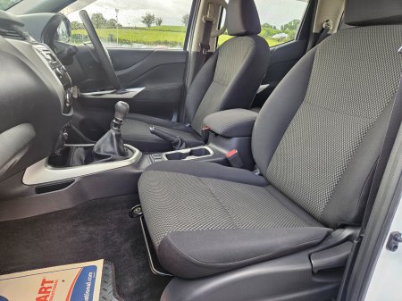 2021 Nissan Navara - photo 26