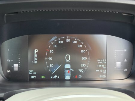 2017 Volvo S90 - photo 20