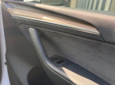 2022 Tesla Model Y - photo 13