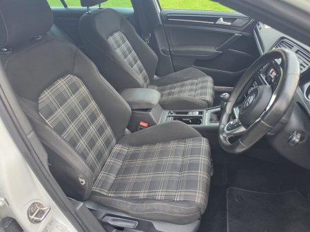 2016 Volkswagen Golf - photo 16