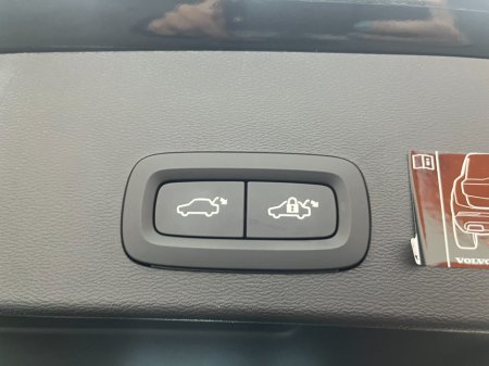 2021 Volvo XC40 - photo 8