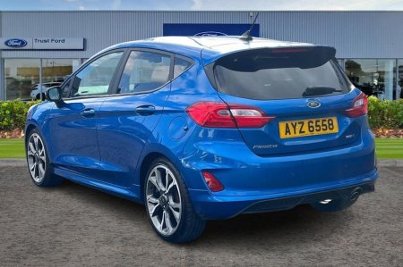 2020 Ford Fiesta - photo 2