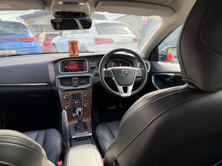 2019 Volvo V40 - photo 51