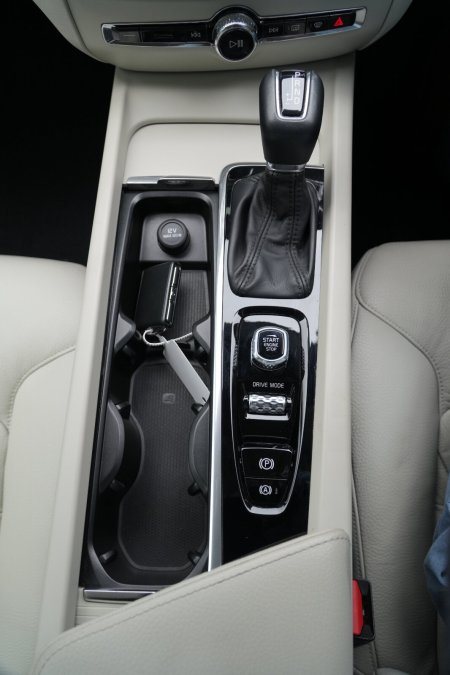 2020 Volvo V60 - photo 13