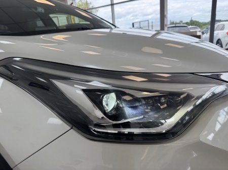 2020 Toyota C-HR - photo 20