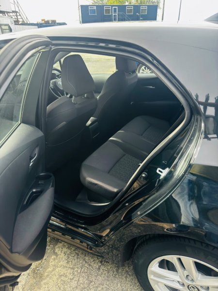2021 Toyota Corolla - photo 13