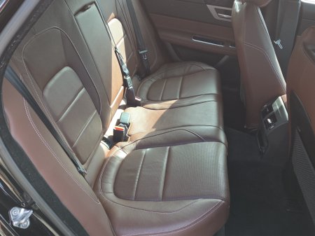 2018 Jaguar XF - photo 12