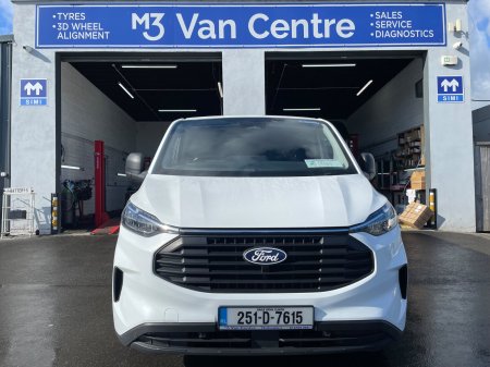 2025 Ford Transit - photo 8