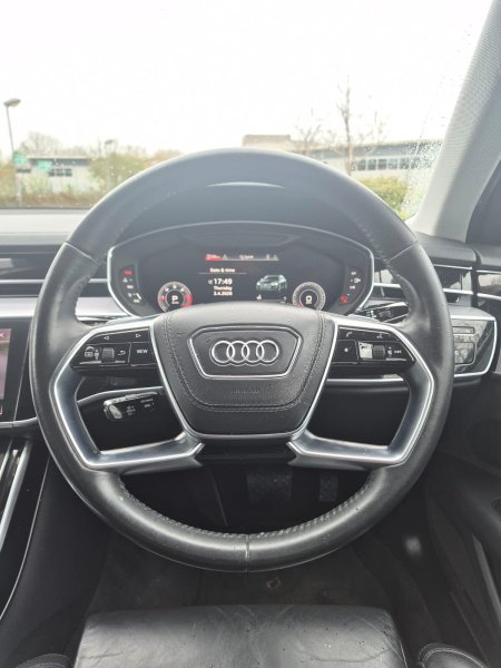 2019 Audi A8 - photo 9