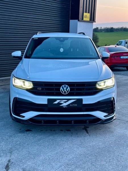 2020 Volkswagen Tiguan - photo 4