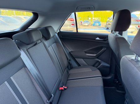 2021 Volkswagen T-Roc - photo 37