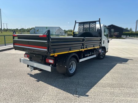 2027 Isuzu N-Series - photo 4