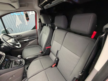 2021 Ford Transit Connect - photo 47