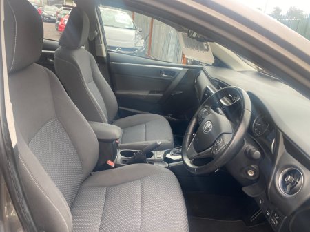 2018 Toyota Corolla - photo 10