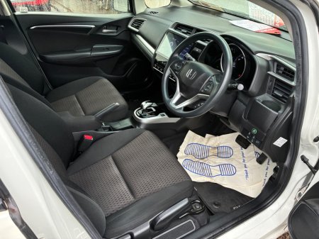 2018 Honda Fit - photo 2