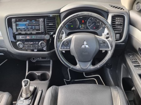 2015 Mitsubishi Outlander - photo 24