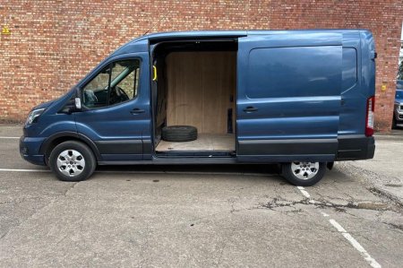 2025 Ford Transit - photo 5