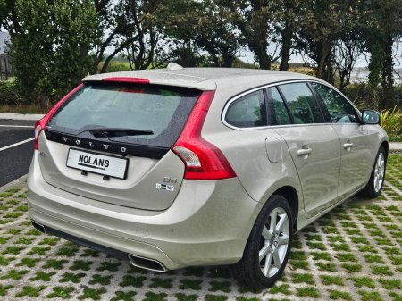 2017 Volvo V60 - photo 14