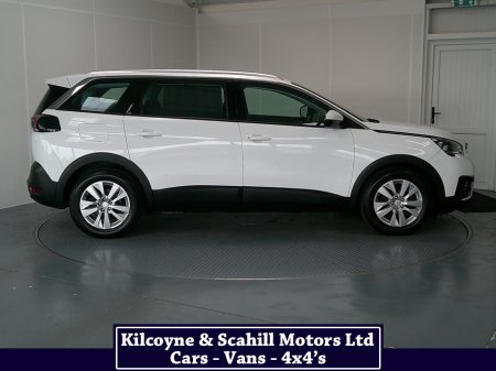 2018 Peugeot 5008 - photo 9