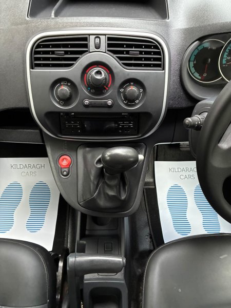 2020 Renault Kangoo - photo 16
