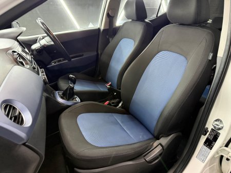 2017 Hyundai i10 - photo 15
