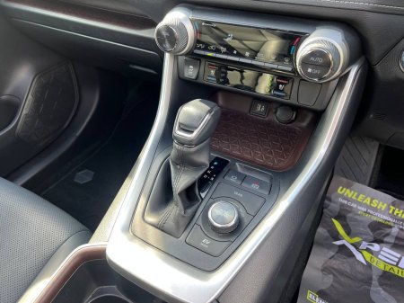 2023 Toyota RAV4 - photo 12