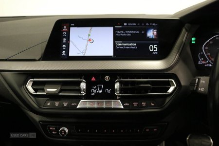 2023 BMW 1-Series - photo 37