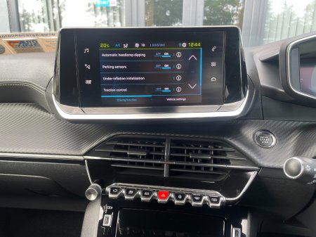 2020 Peugeot 208 - photo 18
