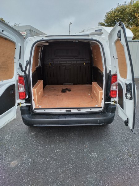 2021 Peugeot Partner - photo 10