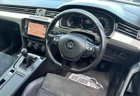 2019 Volkswagen Passat - photo 16