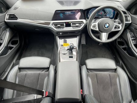 2021 BMW 3-Series - photo 10