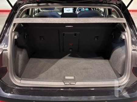 2021 Volkswagen Golf - photo 21