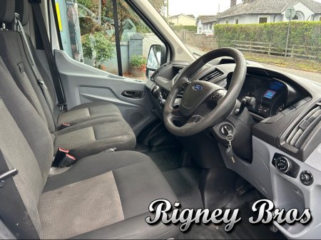 2017 Ford Transit - photo 6