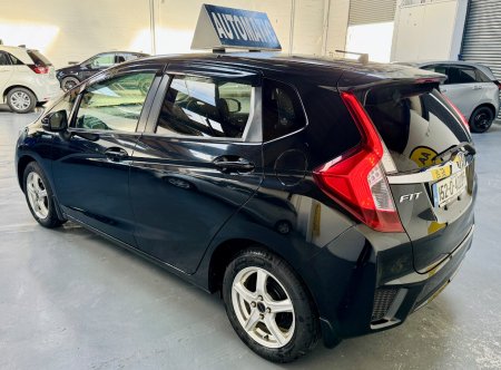 2015 Honda Fit - photo 3