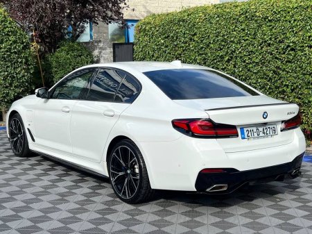 2021 BMW 5-Series - photo 5