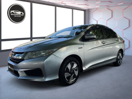2016 Honda Grace - photo 3