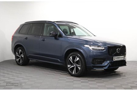 2023 Volvo XC90 h T8 Plus