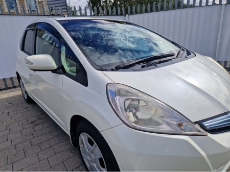 2011 Honda Fit - photo 2
