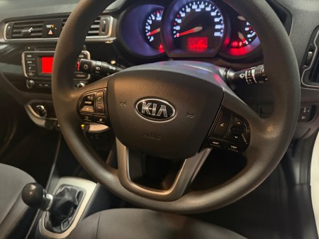 2016 Kia Rio - photo 13