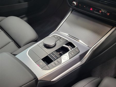 2026 BMW 3-Series - photo 10