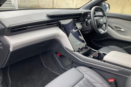2025 Ford Capri - photo 18