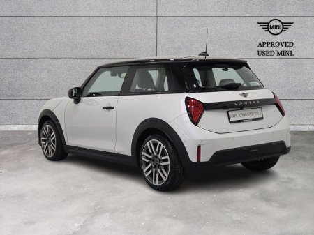 2024 Mini Cooper - photo 2