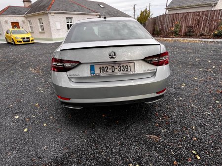 2019 Skoda Superb - photo 7