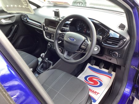 2018 Ford Fiesta - photo 11