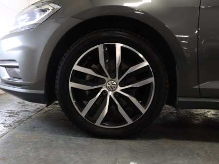 2018 Volkswagen Golf - photo 12
