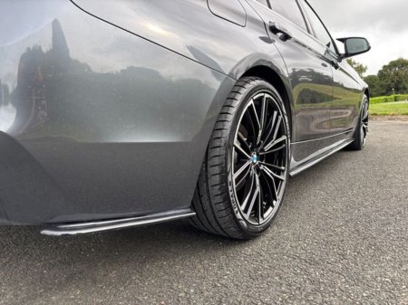 2017 BMW 3-Series - photo 8